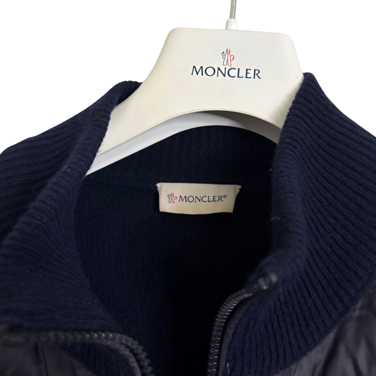 Moncler Wool Cardigan / L