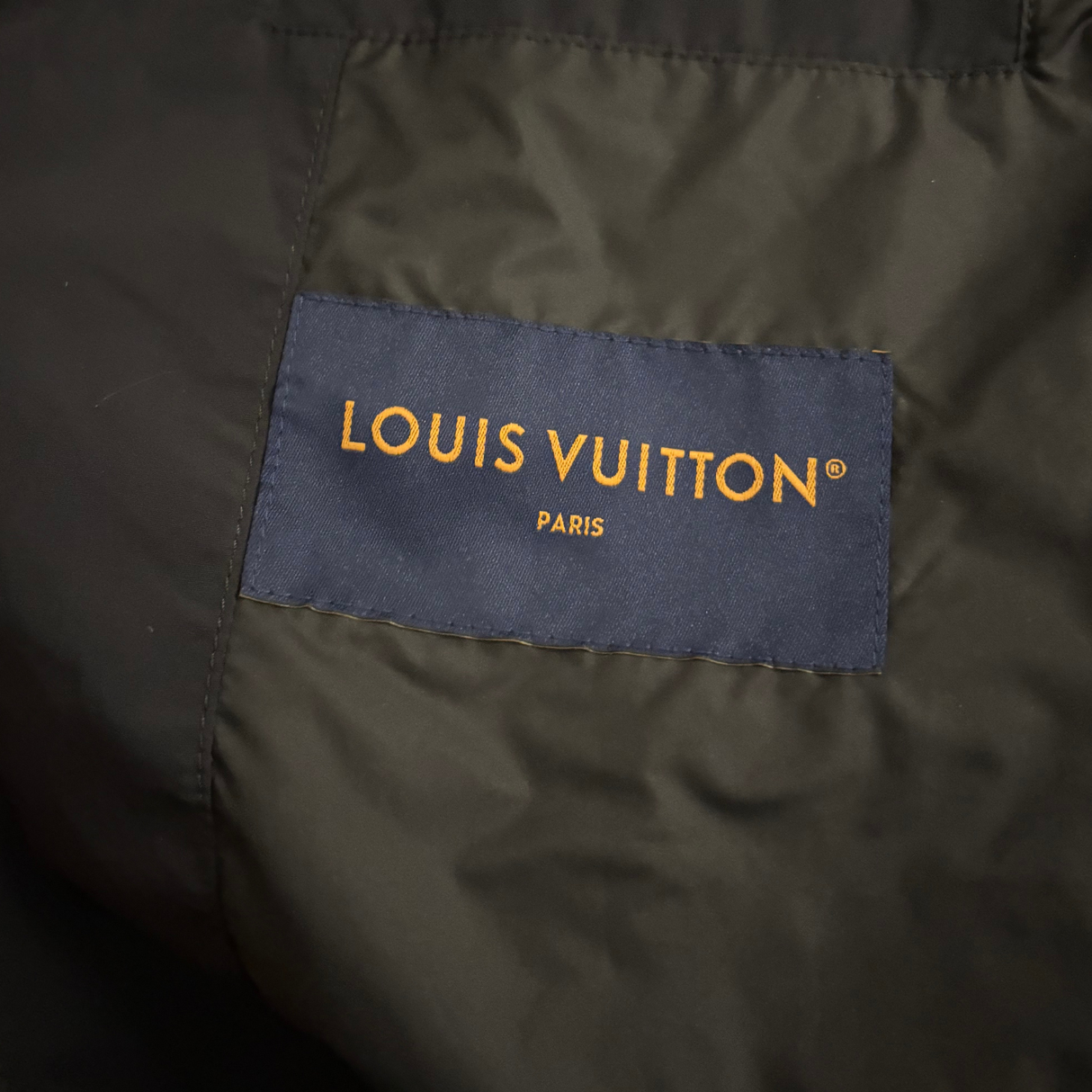 Louis Vuitton Mix Leather Windbreaker / 48