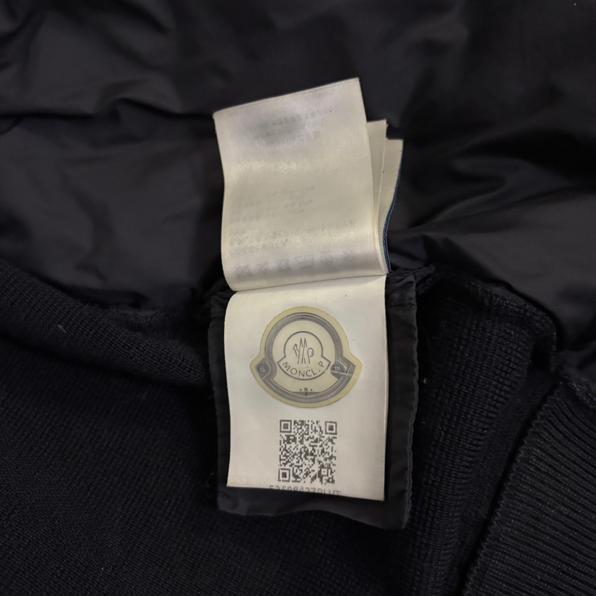 Moncler Down Cardigan / S