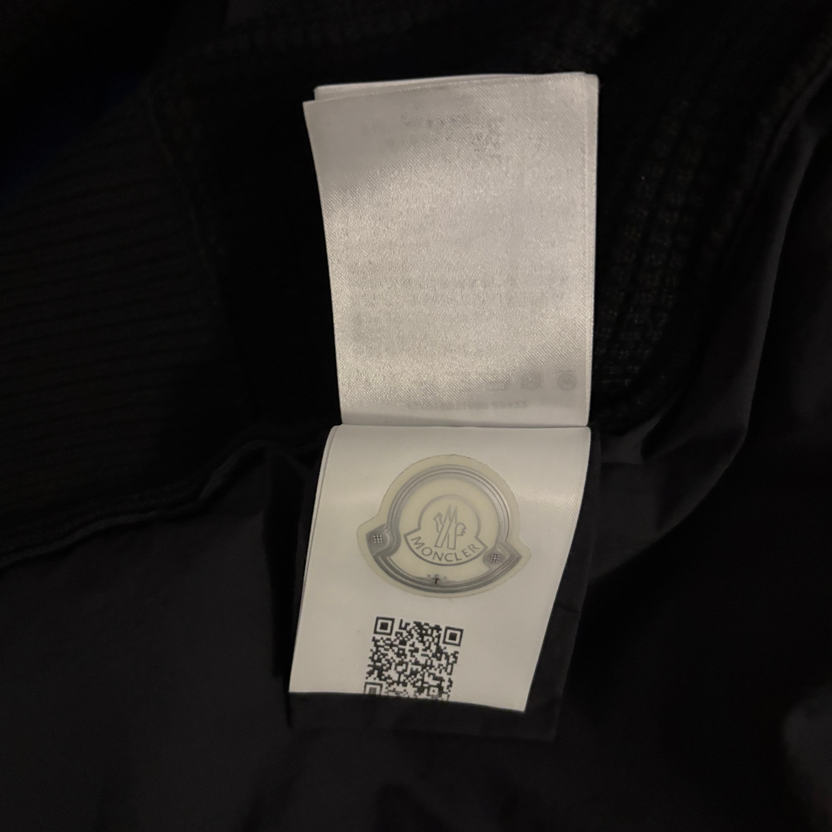 Moncler Wool Cardigan / M