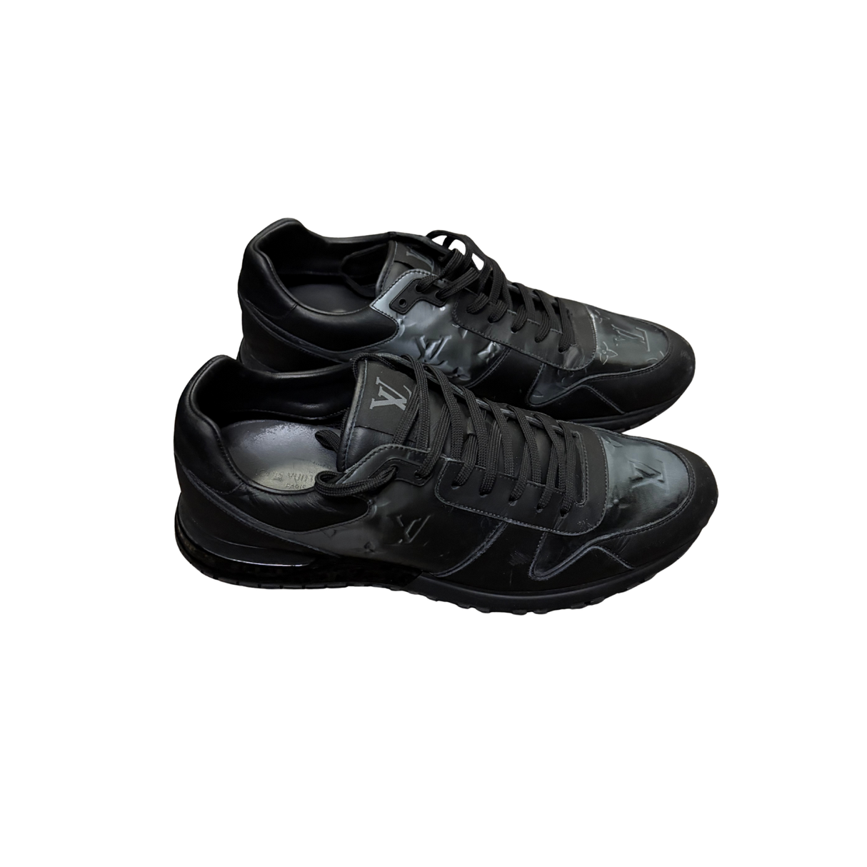 Louis Vuitton Run Away Sneaker / 10.5