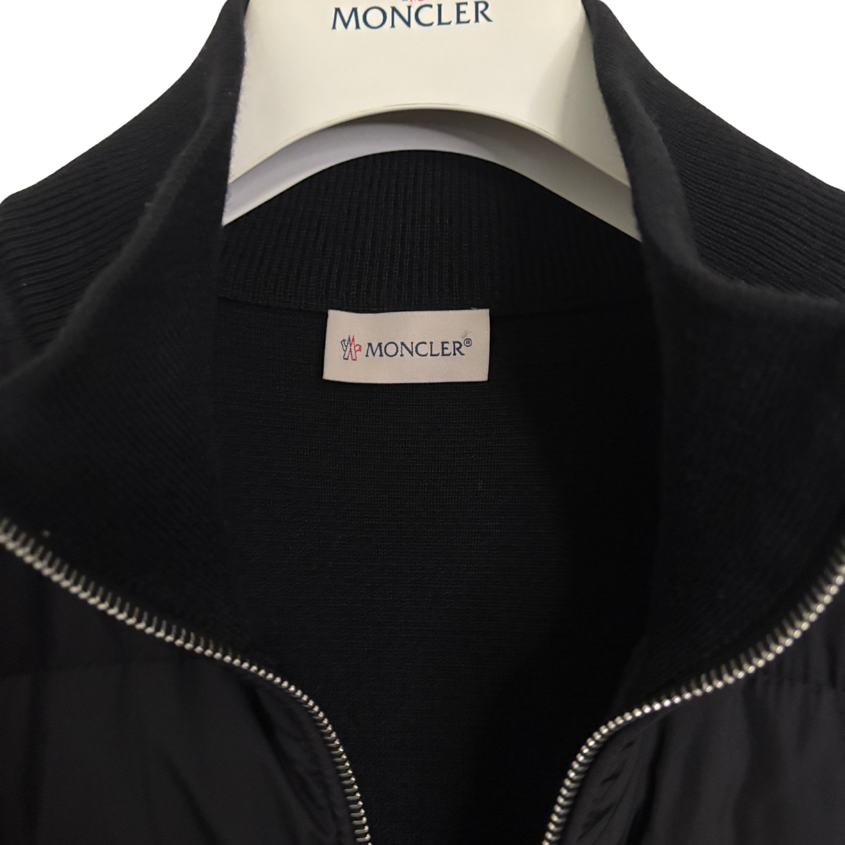 Moncler Down Cardigan / XXL