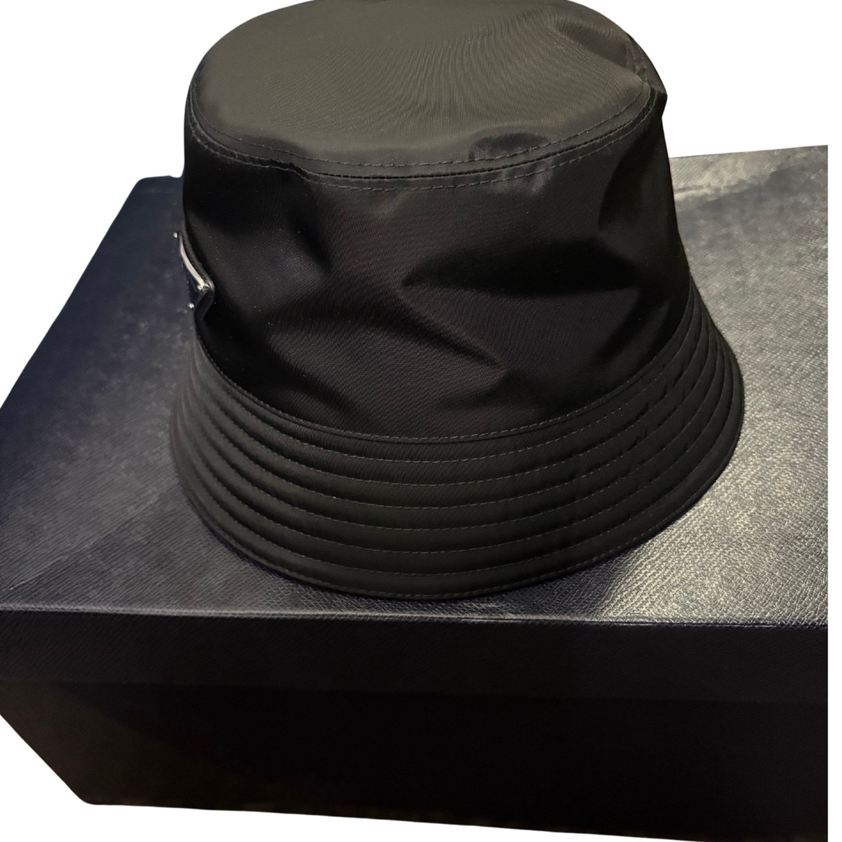 Prada Re-Nylon Bucket Hat / M
