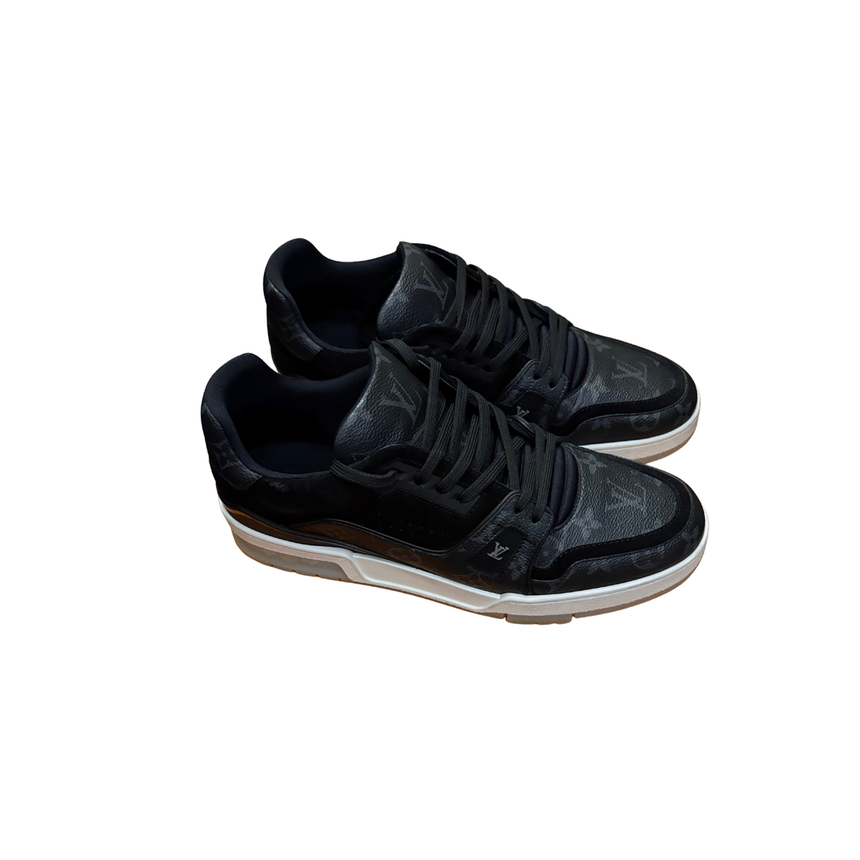 Louis Vuitton Trainer Sneaker / 8.5