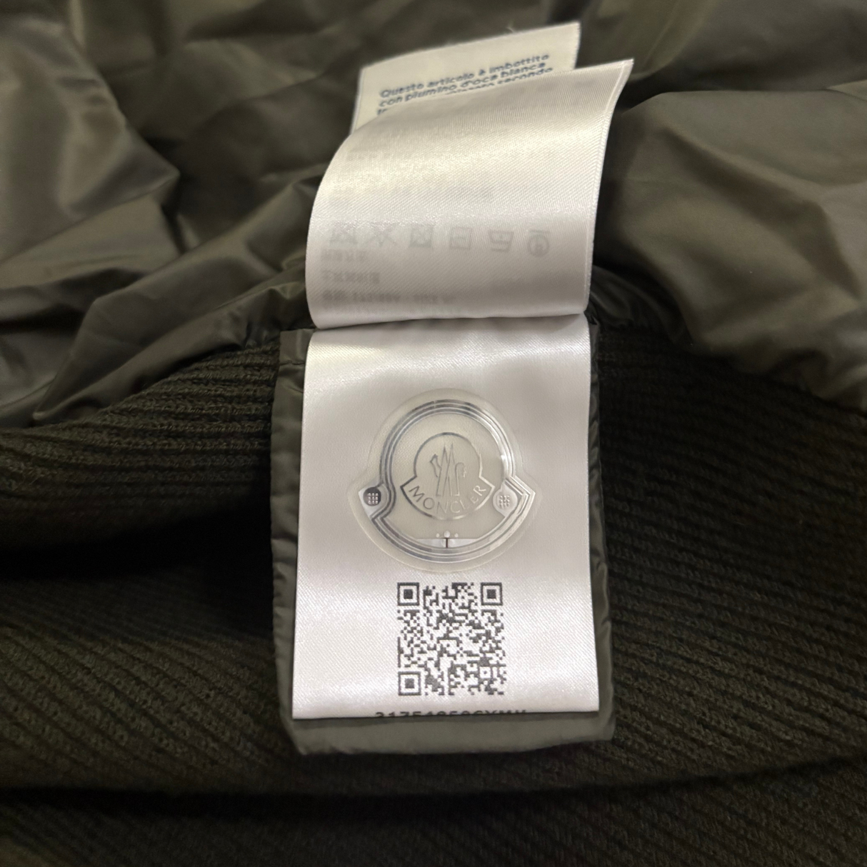 Moncler Wool Cardigan / XL