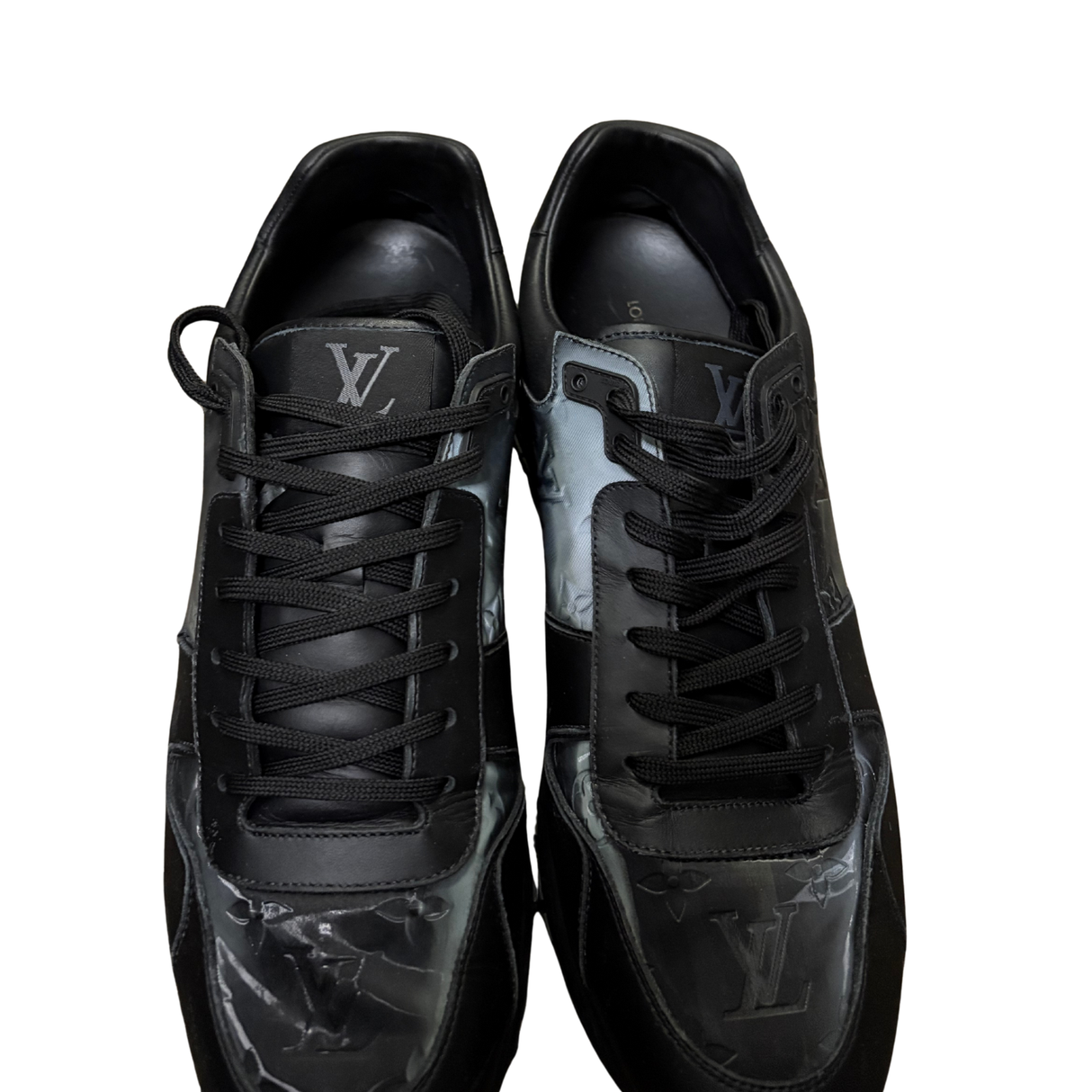Louis Vuitton Run Away Sneaker / 10.5