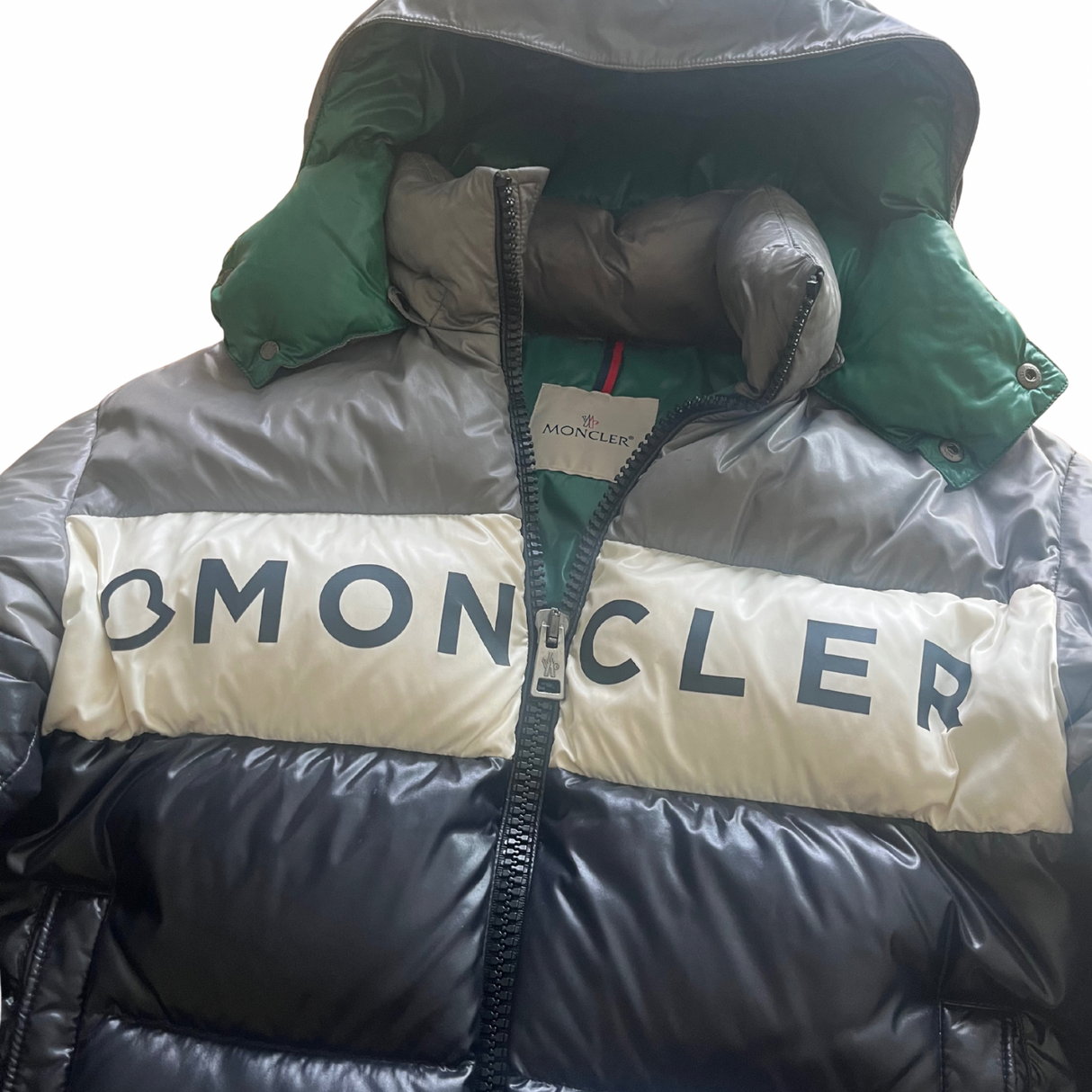 Moncler Jacket / XS