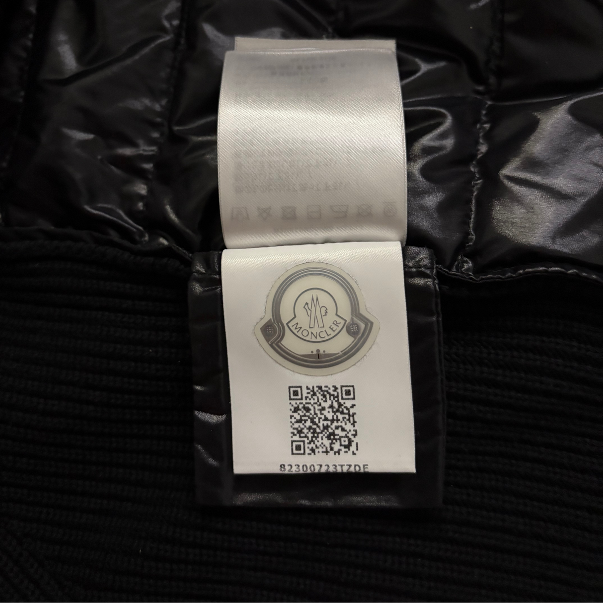 Moncler Tricot Cardigan / L