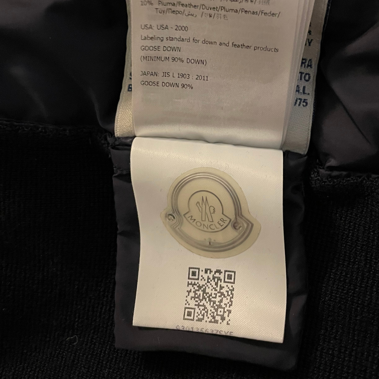 Moncler Cardigan / L